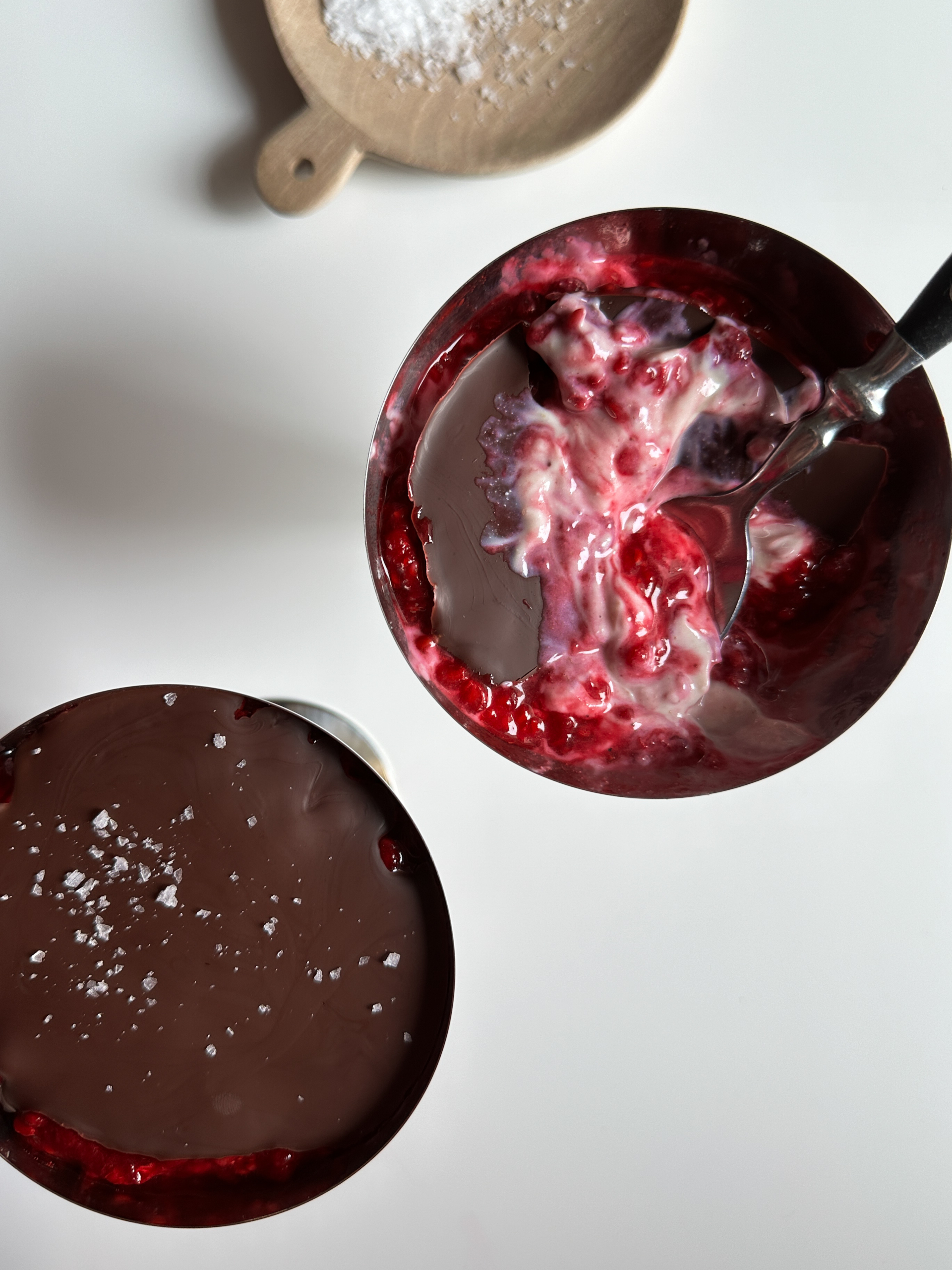 Peanut Butter, Raspberry and Chocolate Yoghurt Cups