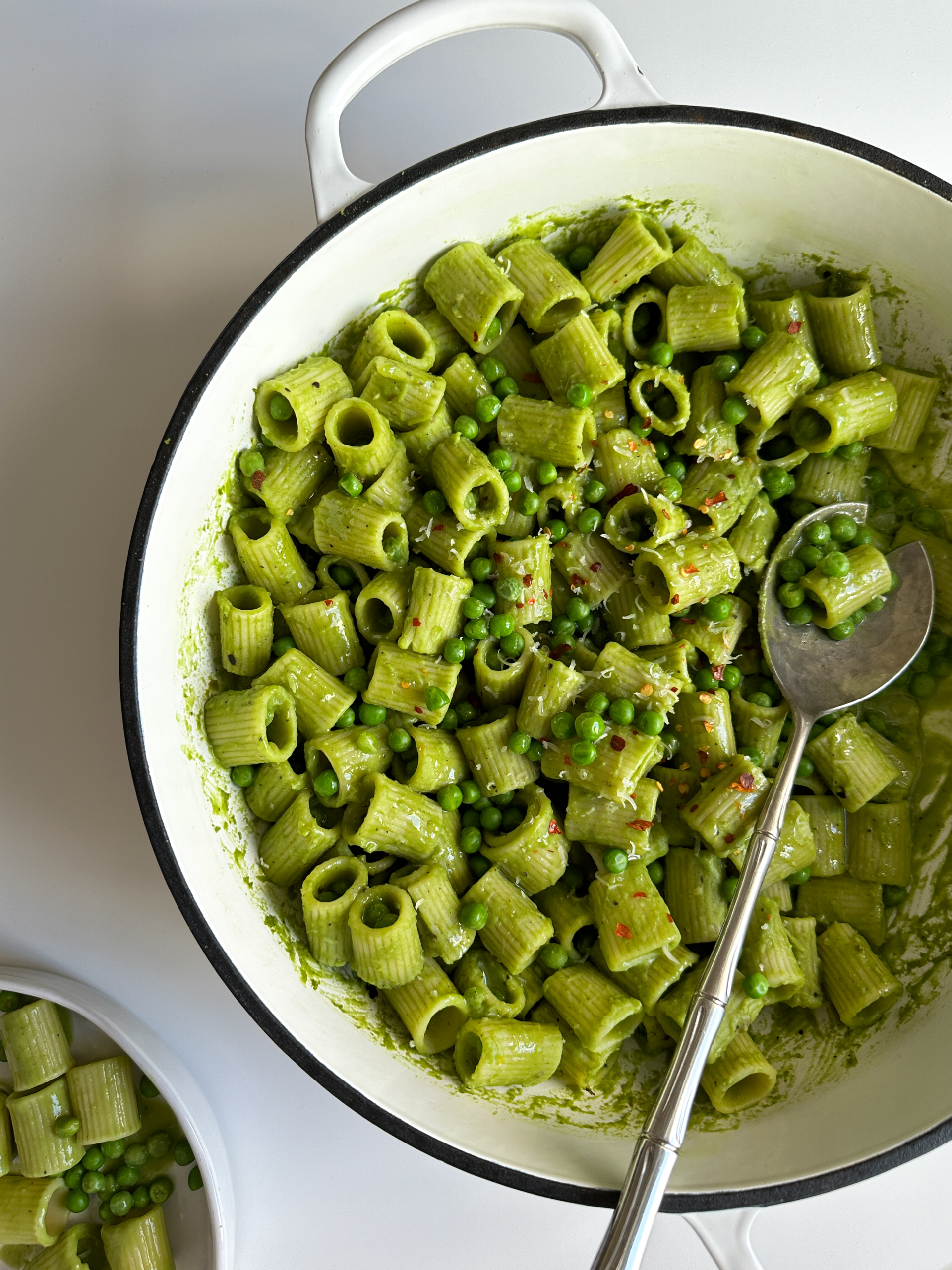 White Bean and Basil Creamy Pasta