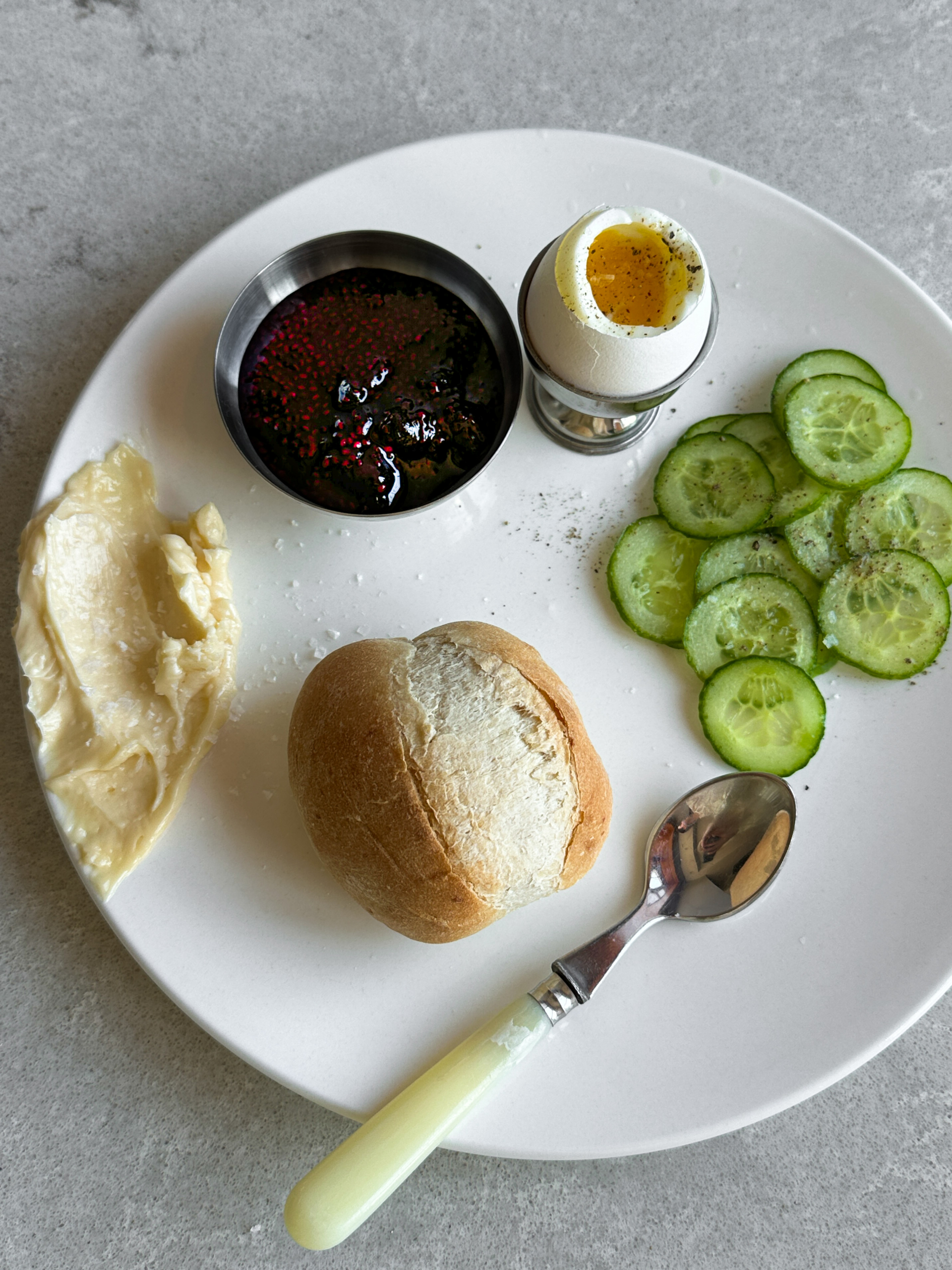 Assiette déjeuner à la scandinave