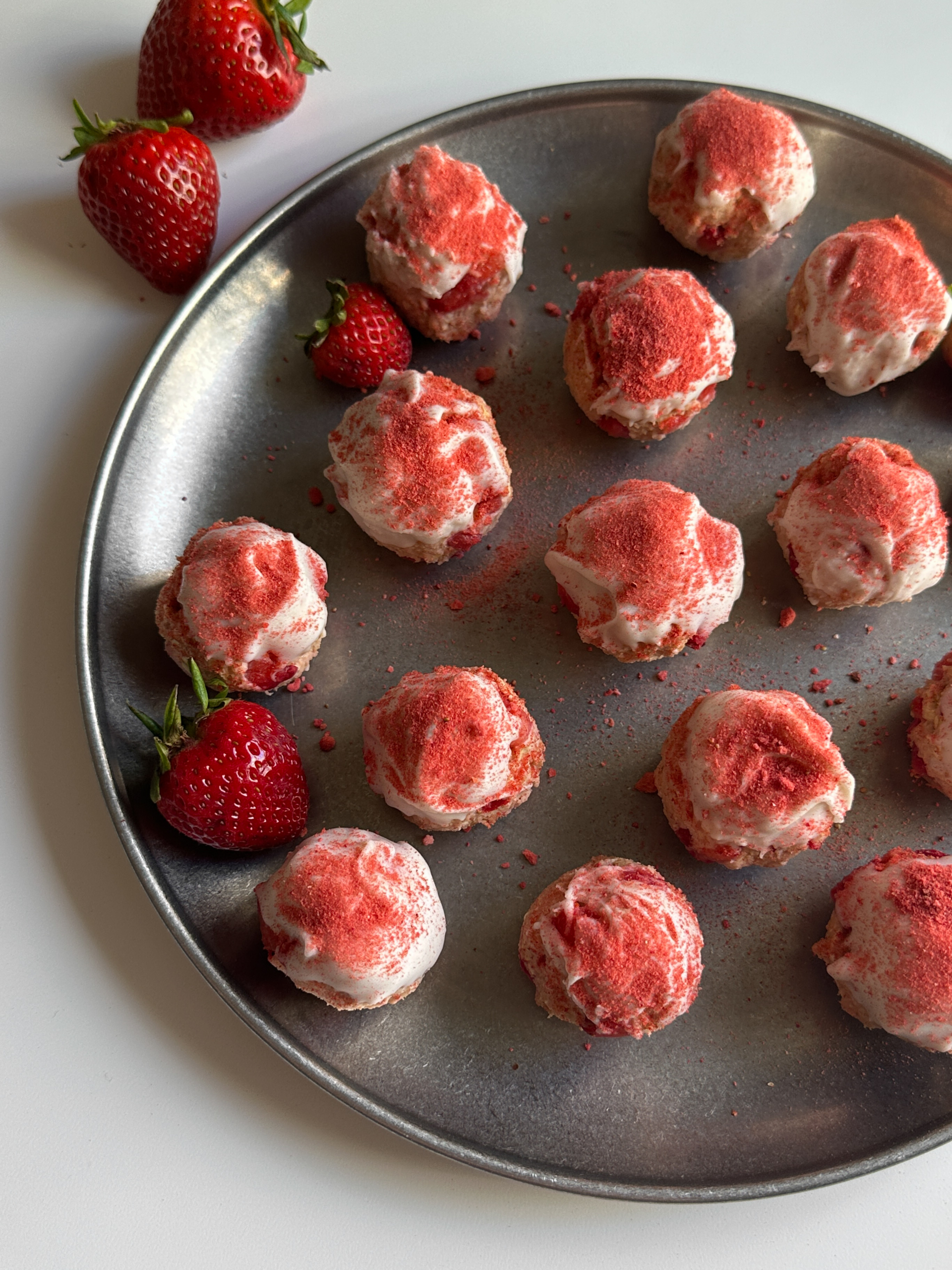 Strawberry Protein Energy Bites