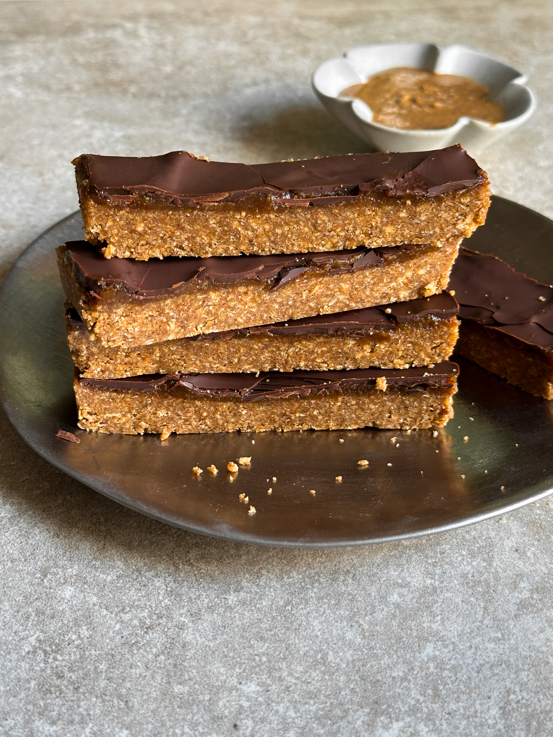 Almond Butter and Chocolate Protein Bars