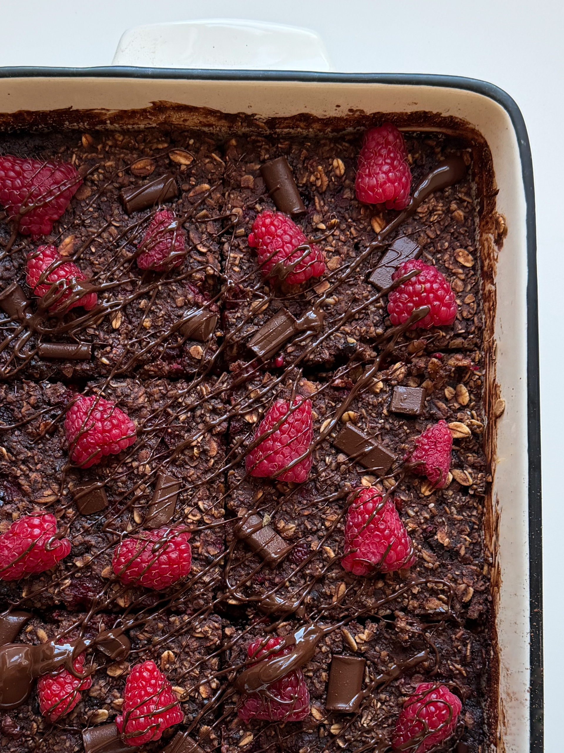 Chocolate and Raspberry Baked Oats