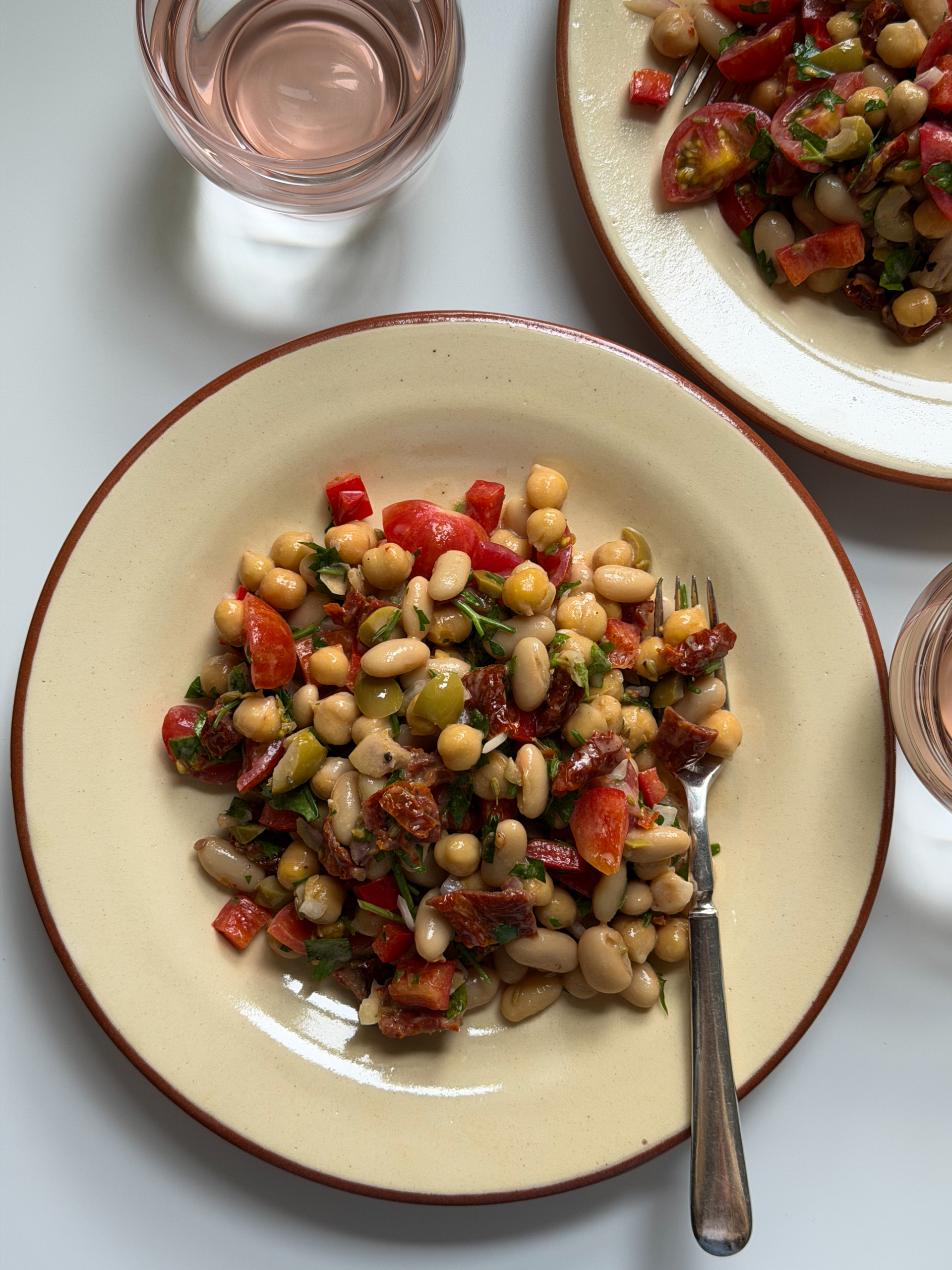 Legume Salad with Sun-Dried Tomatoes